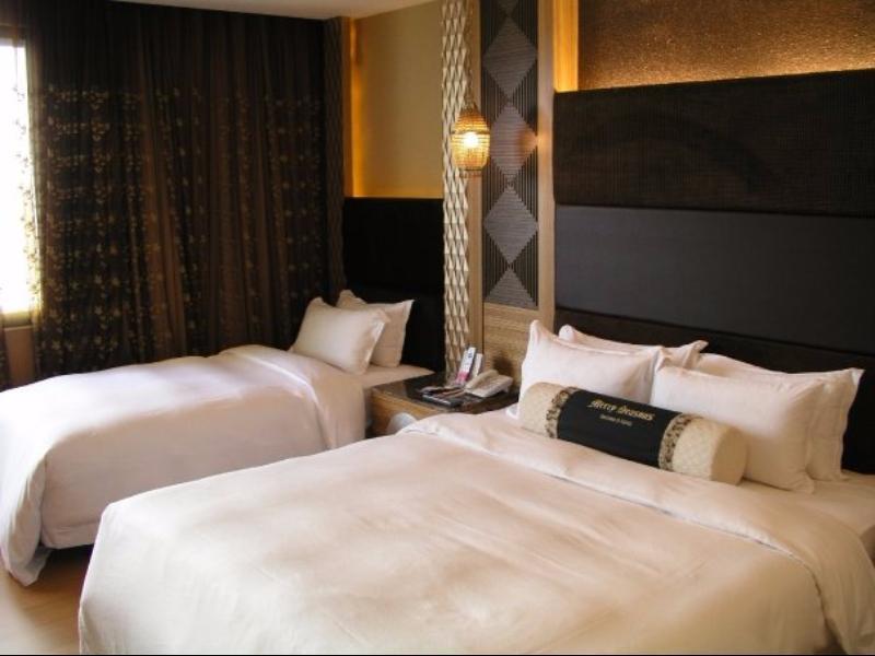 R7 Hotel Kaohsiung Exteriör bild